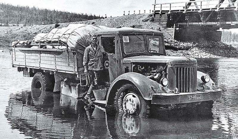 МАЗ-200П