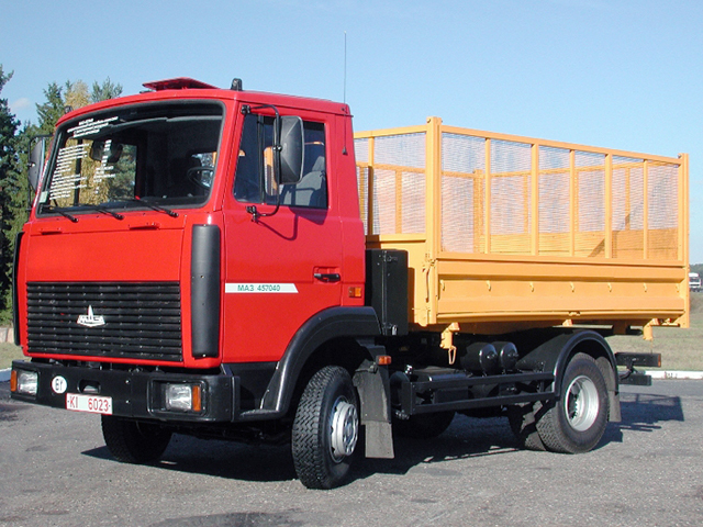 МАЗ-457040