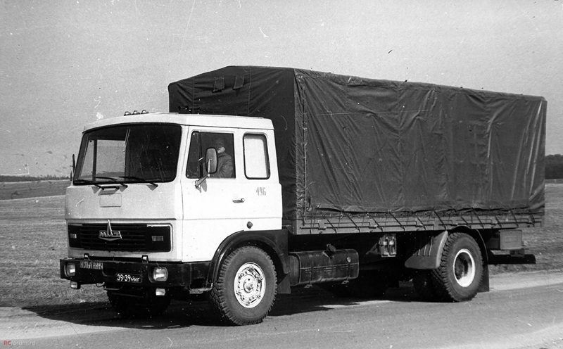 МАЗ-53361