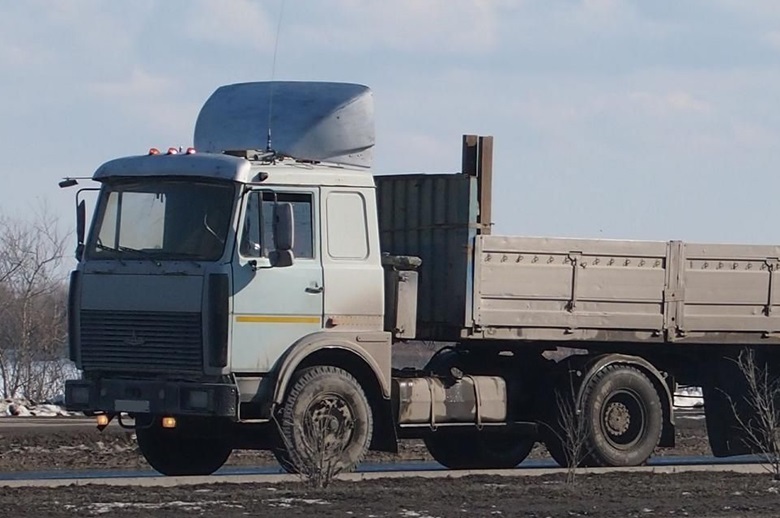 МАЗ-54329