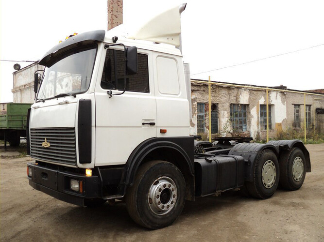 МАЗ-642208