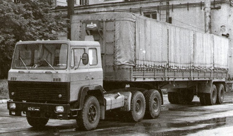 МАЗ-6423