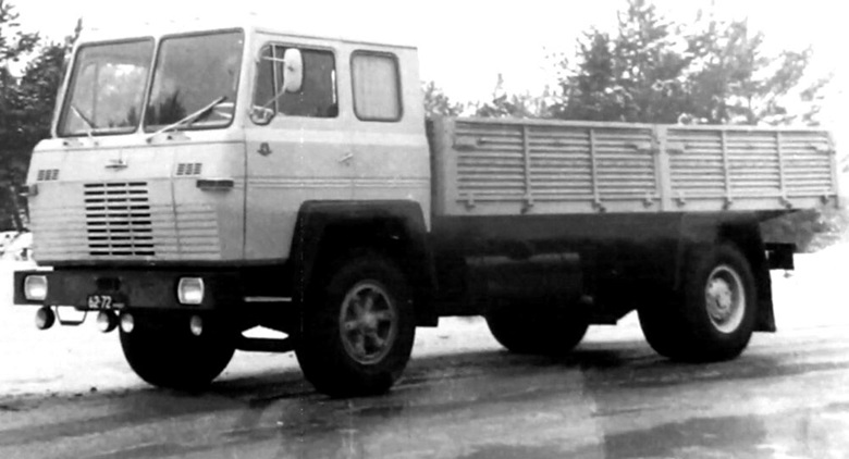 МАЗ-Э500А