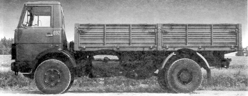 МАЗ-53371