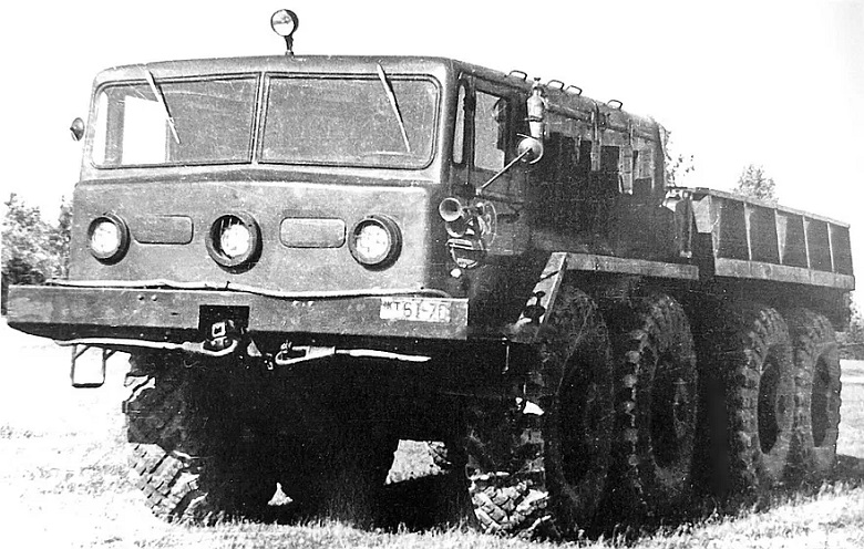 МАЗ-537А