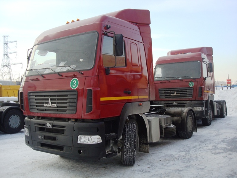 МАЗ-544018