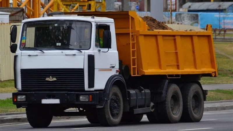 МАЗ-551646