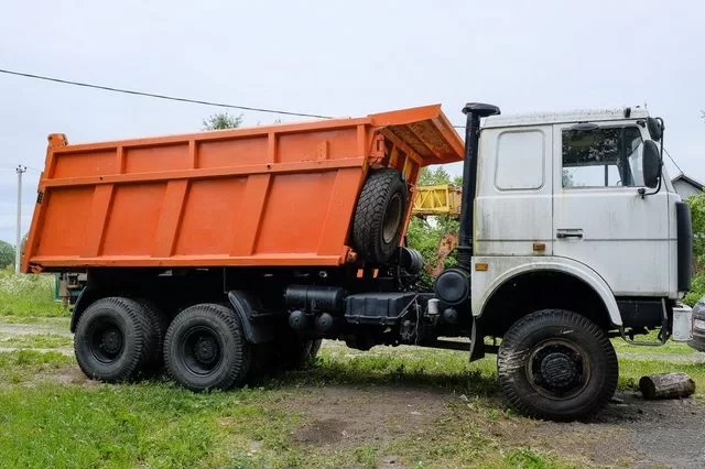 МАЗ-551650-2131