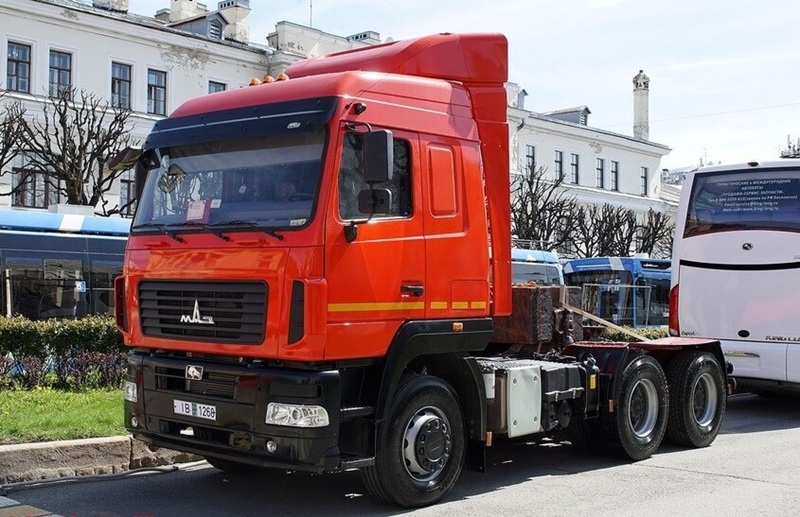 МАЗ-64302L-531-012