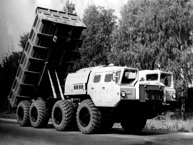 МАЗ-75161