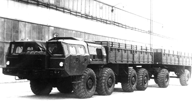 МАЗ-8385
