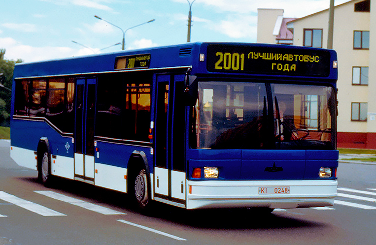 МАЗ-103С