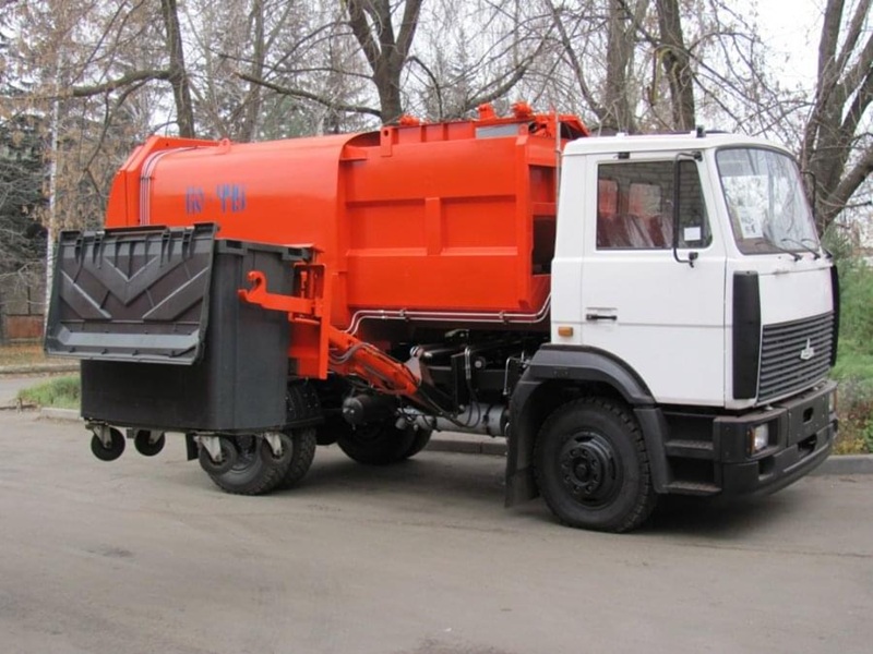 МАЗ-4904P2