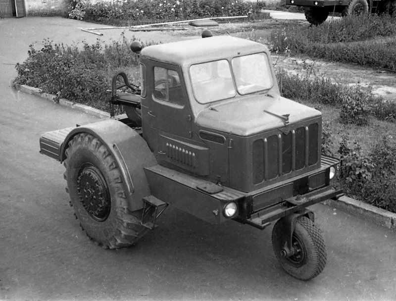 МАЗ-529В