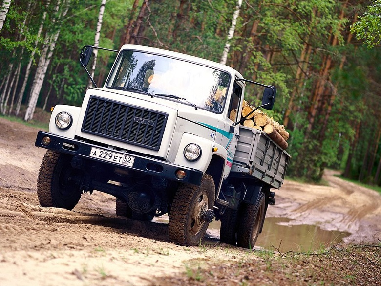 ГАЗ-33083 Земляк