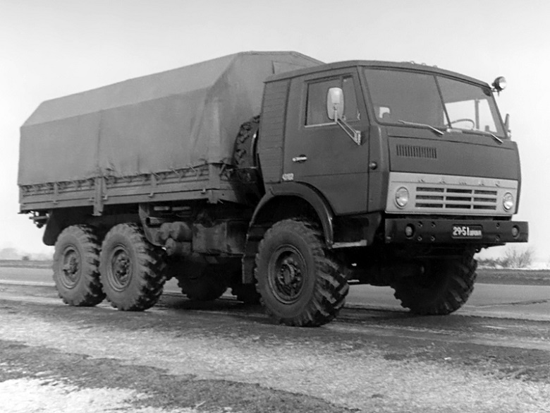 КАМАЗ-43102