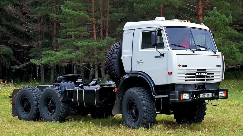 КАМАЗ-44108