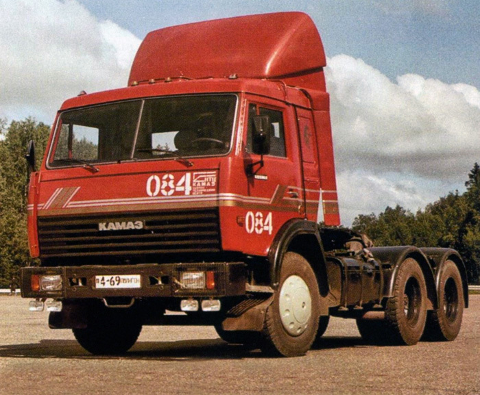 КАМАЗ-54115