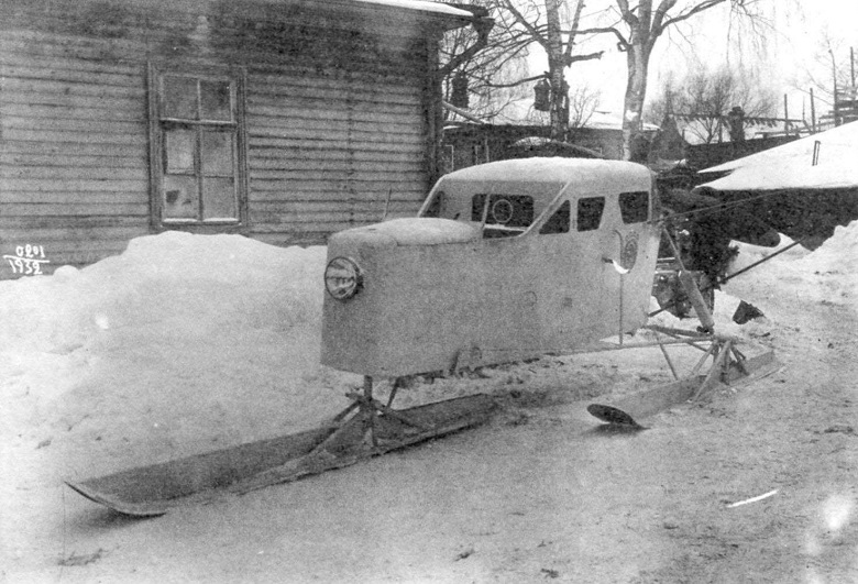 Аэросани НАМИ-IX